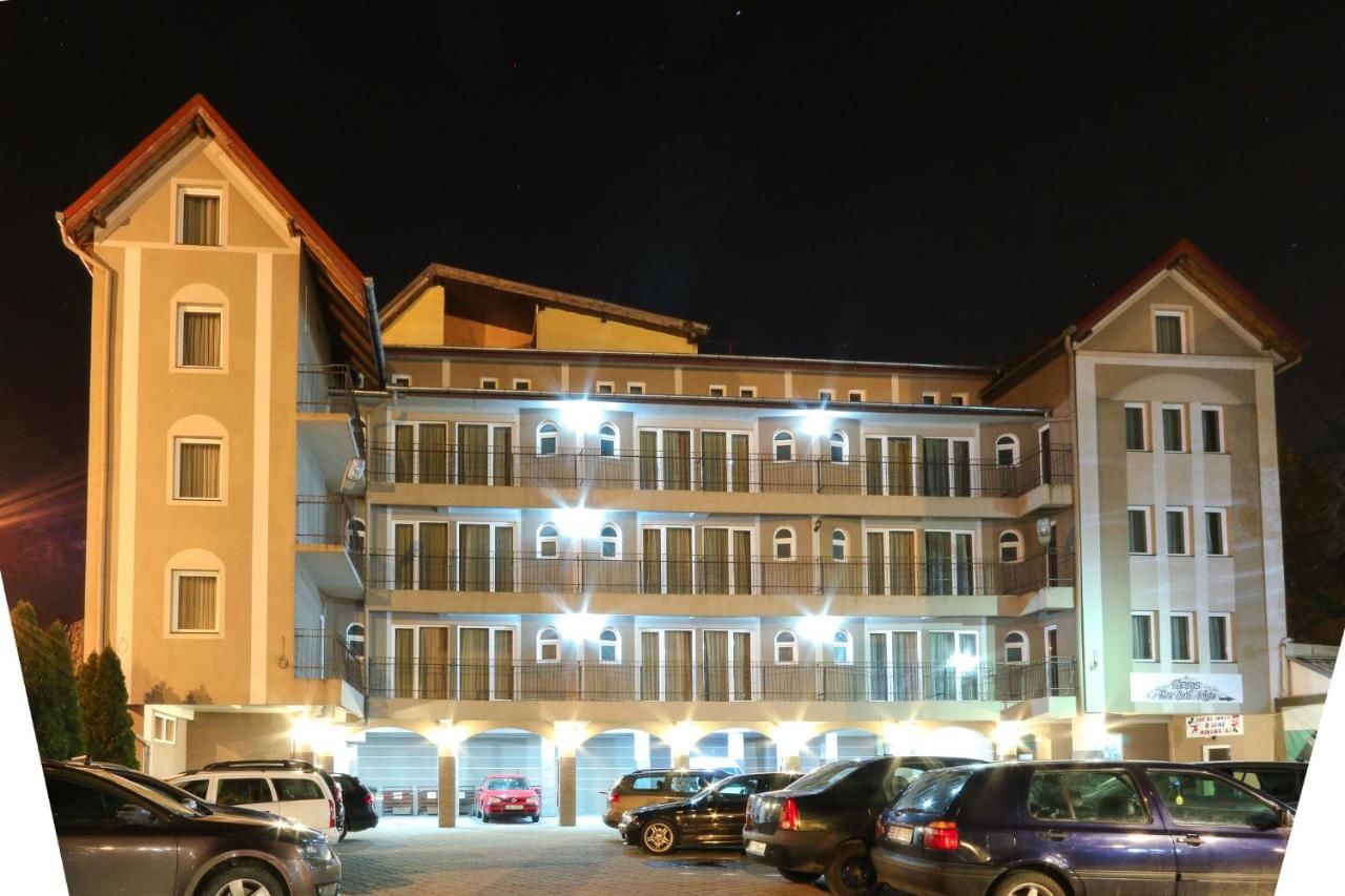 Отель Hotel Apollo - Central Сибиу-32