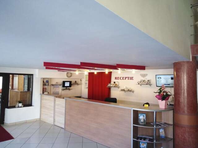 Отель Hotel Apollo - Central Сибиу-14