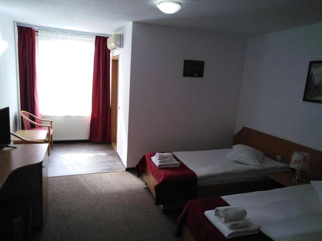 Отель Hotel Apollo - Central Сибиу-27