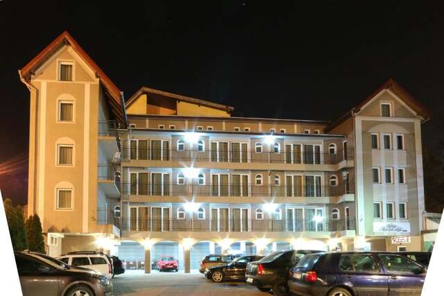 Отель Hotel Apollo - Central Сибиу-31